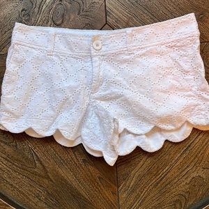 Lilly Pulitzer short shorts size 6